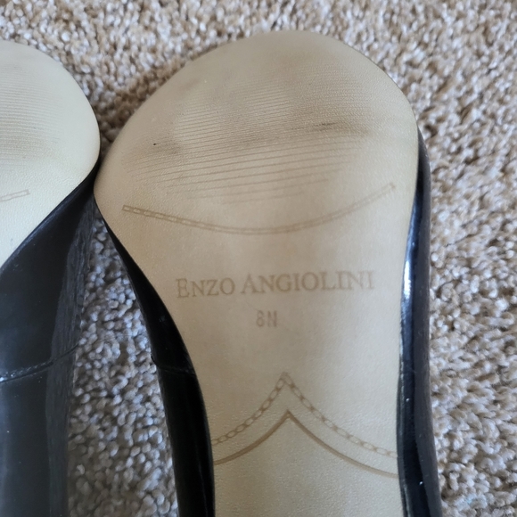 🌻SALE🌻 GUC ENZO ANGIOLINI GENUINE PATENT LEATHER HEELS - Picture 8 of 11